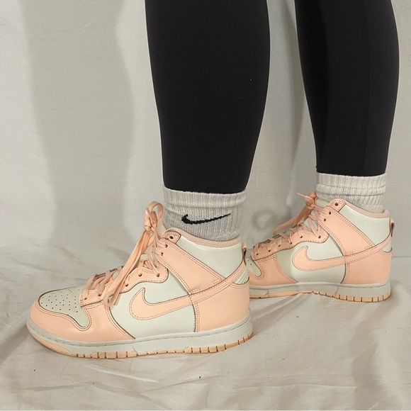 Womens Crimson Tint Dunk Highs - Picture 6 of 6